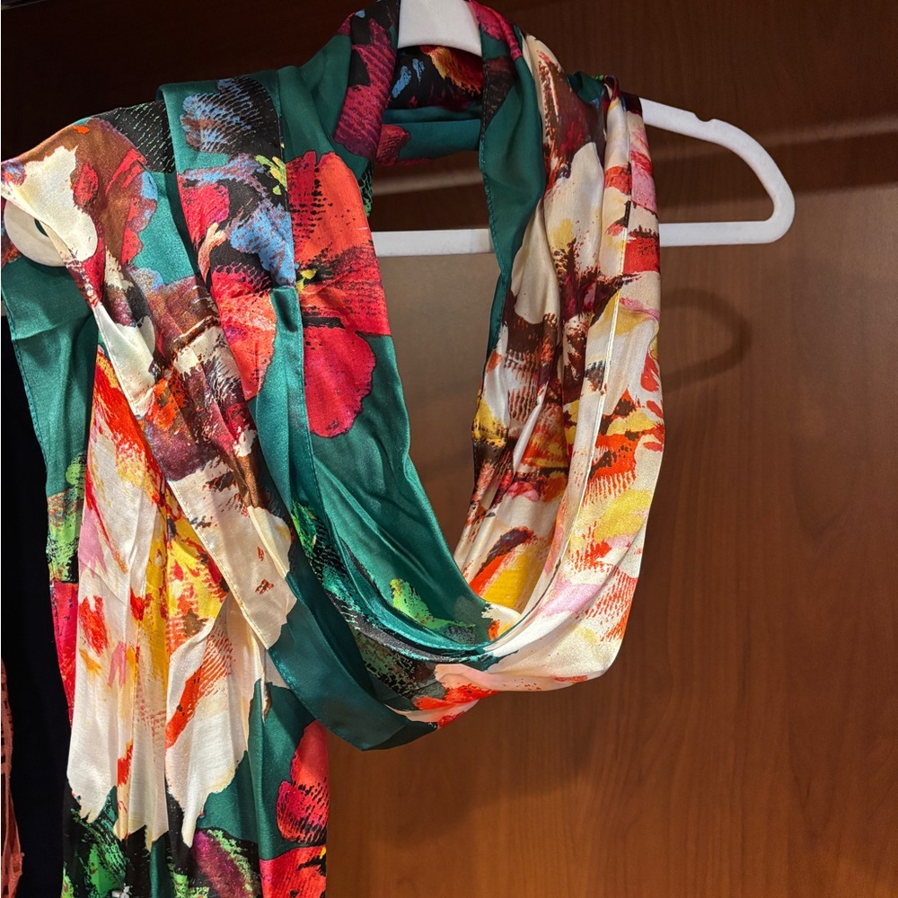 Vince Camuto Multicolor Floral Scarf